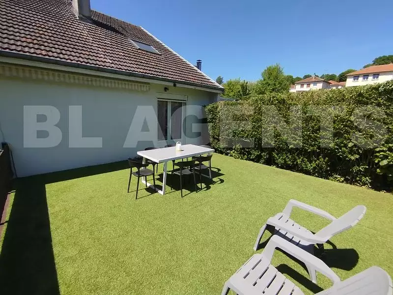 Maison, 163 m²