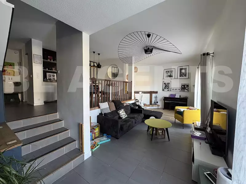 Maison, 150 m²