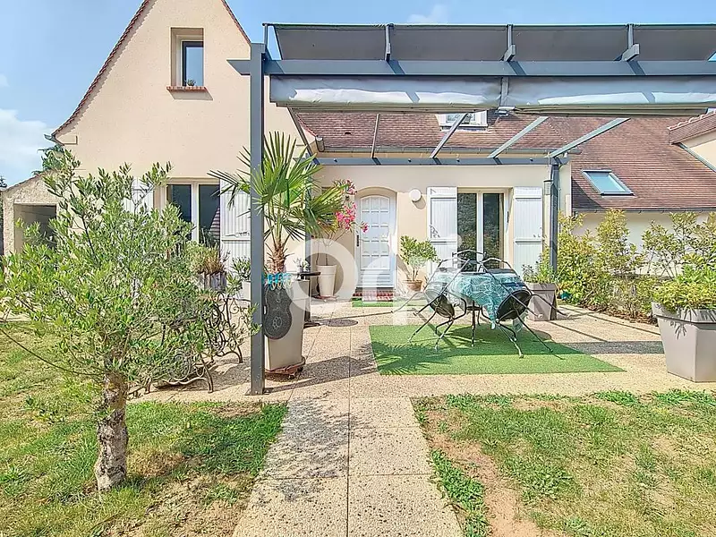 Maison, 105 m²