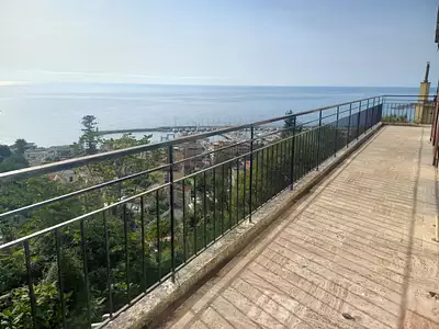 Maison, 147 m²