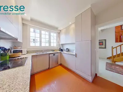 Maison, 200 m²