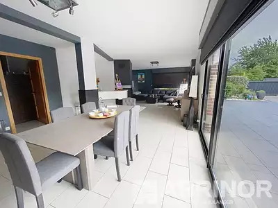 Maison, 214 m²