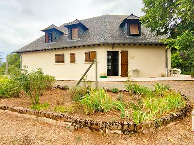 Maison, 166 m²