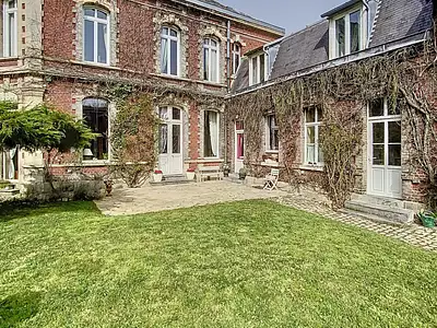 Maison, 352 m²
