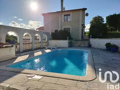 Maison, 167 m²