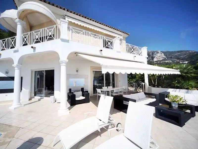 Maison, 457 m²