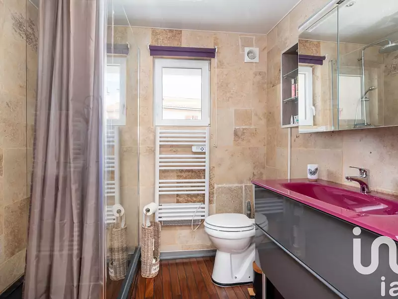 Maison, 180 m²
