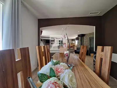 Maison, 220 m²