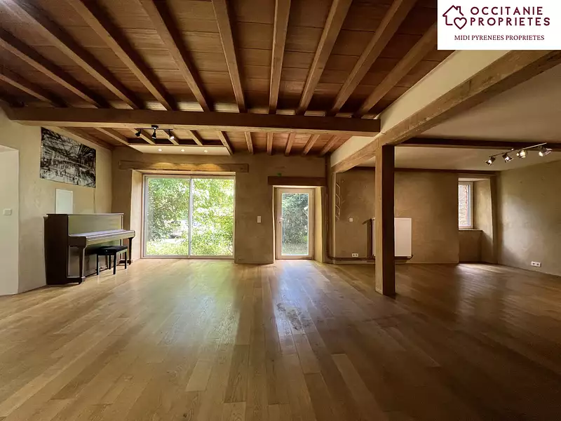 Maison, 230 m²