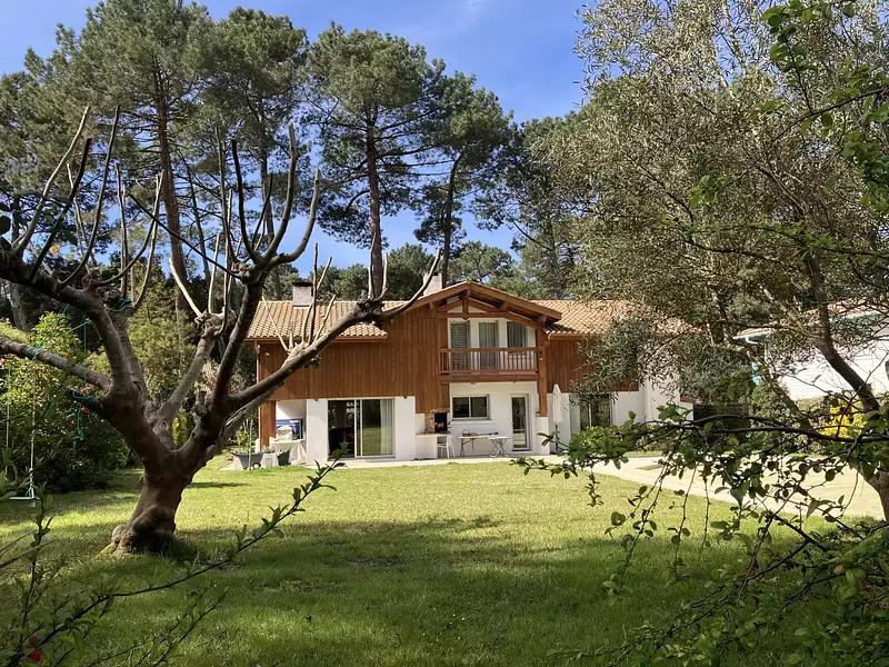 Maison, 220 m²