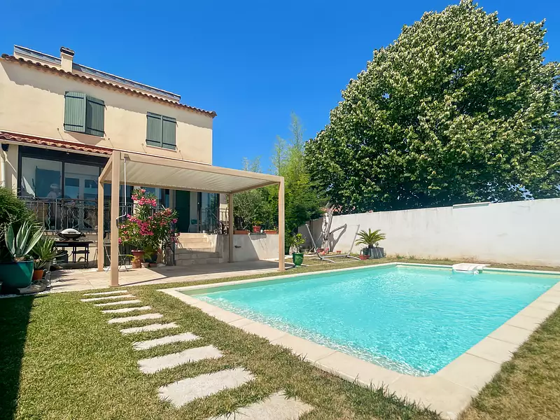 Maison, 158 m²