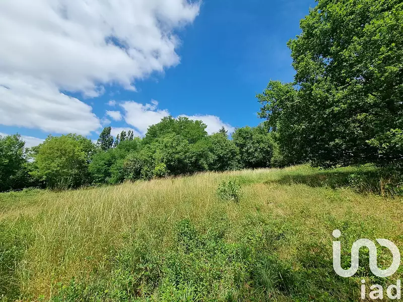 Terrain, 8 364 m²