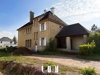 Maison, 325 m²