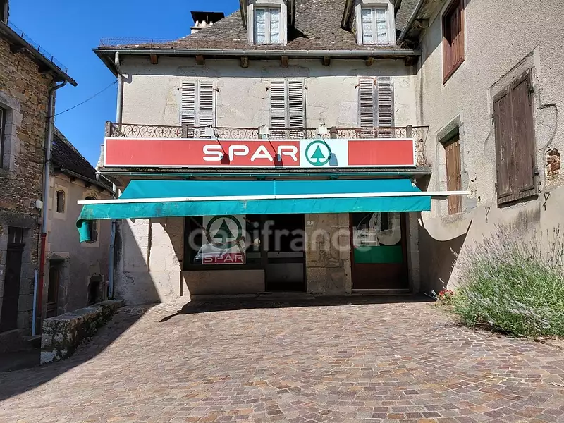 Maison, 220 m²