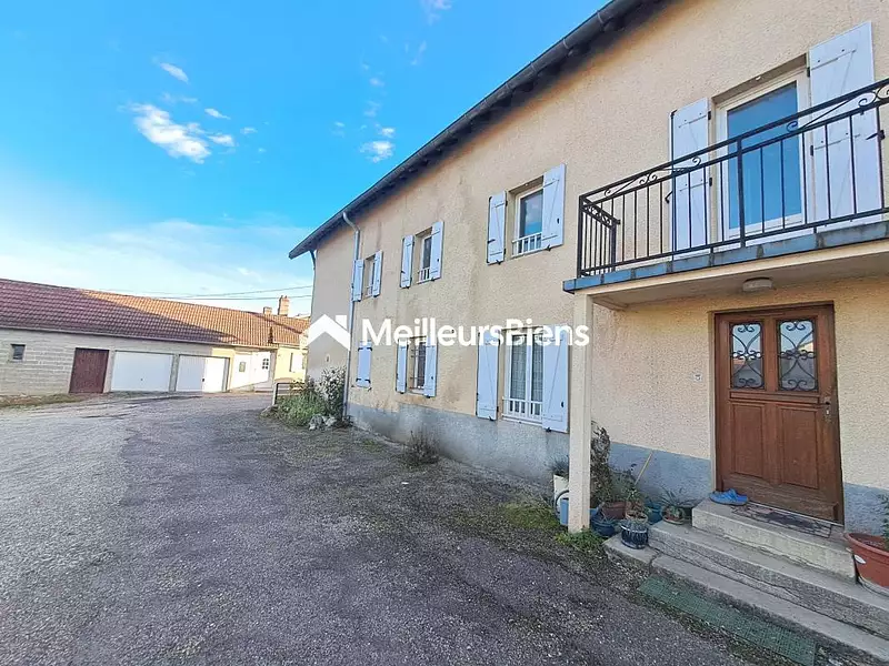 Immeuble, 326 m²