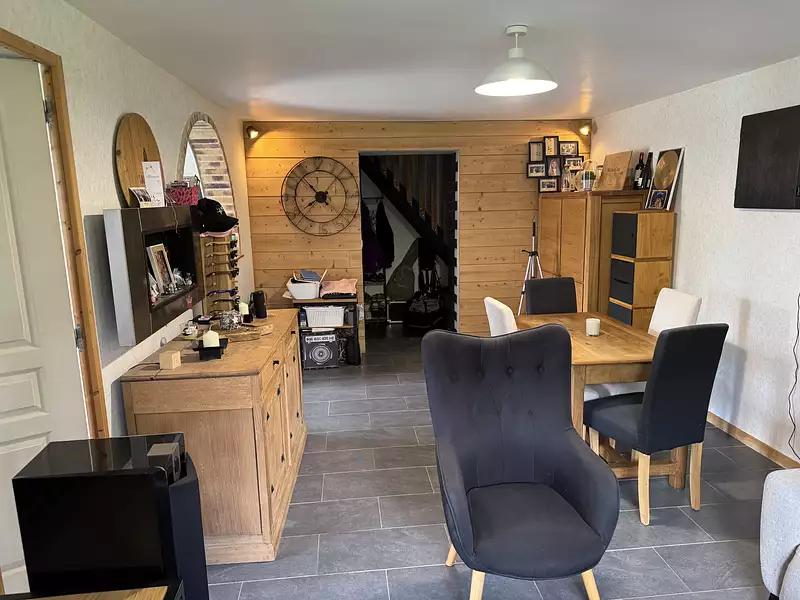 Maison, 280 m²