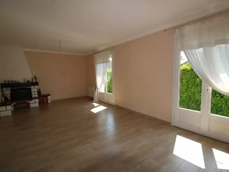 Maison, 76 m²