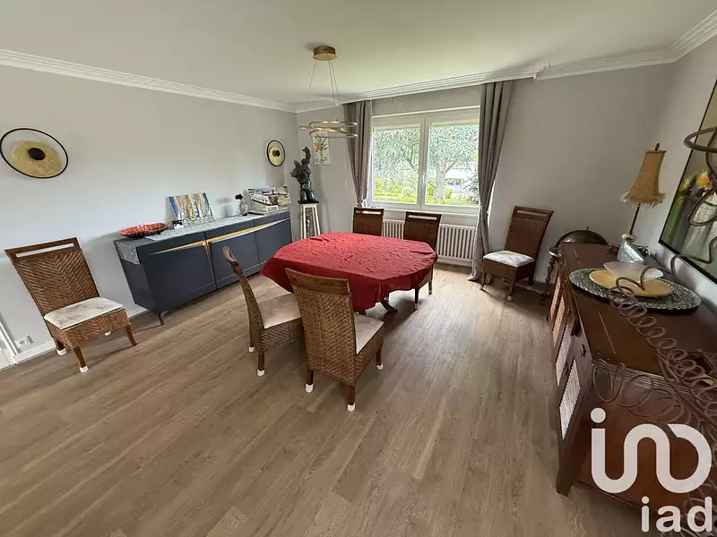 Maison, 214 m²