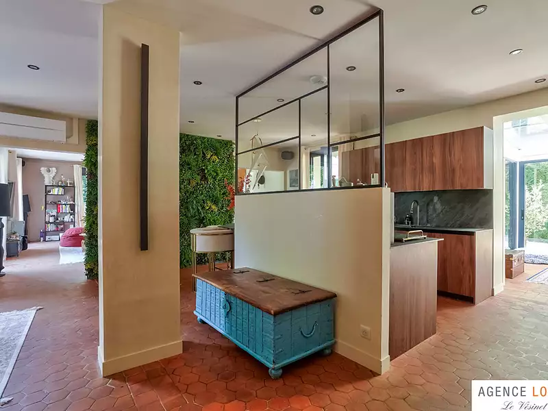 Maison, 300 m²