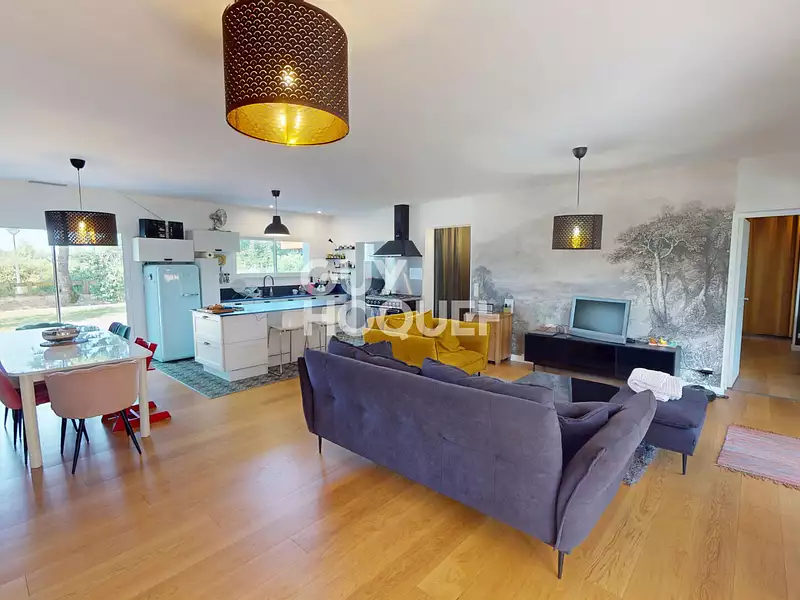 Maison, 160 m²