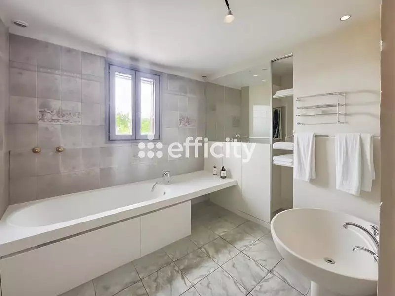 Maison, 100 m²