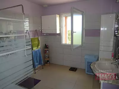 Maison, 275 m²