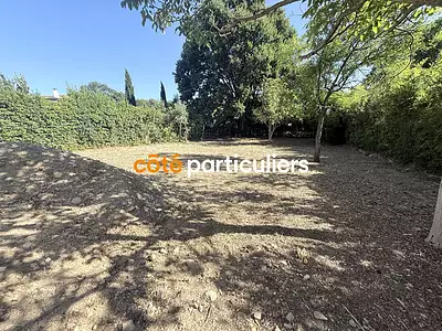 Terrain, 548 m²