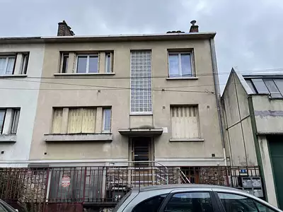 Immeuble, 128 m²