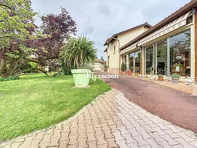Maison, 180 m²