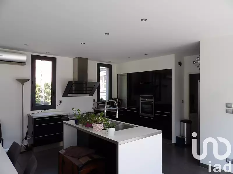 Maison, 191 m²
