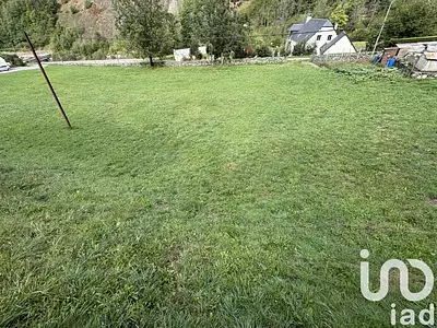 Terrain, 900 m²