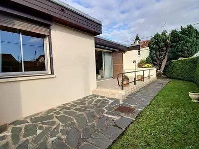 Maison, 93 m²