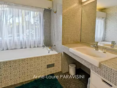 Maison, 205 m²