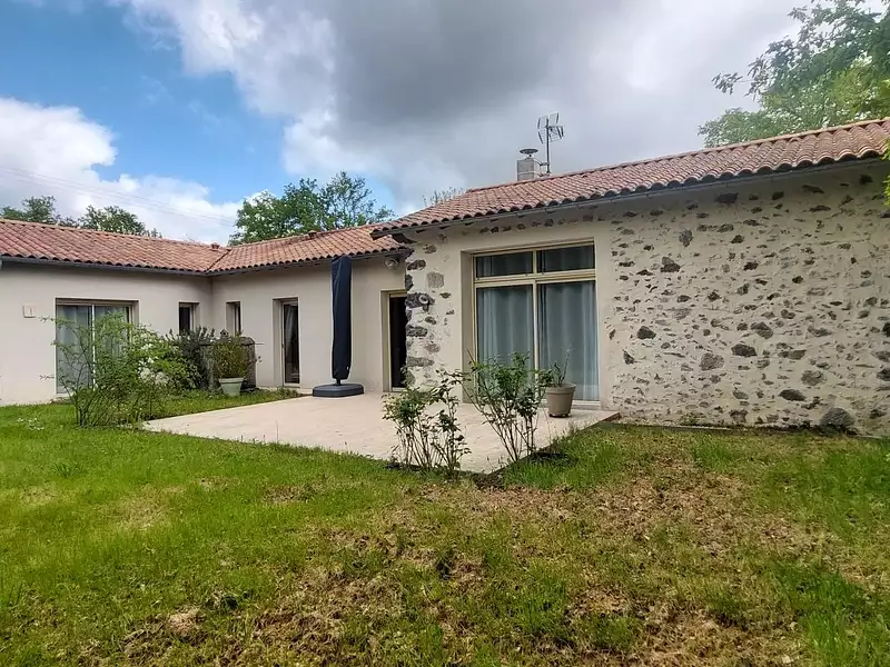 Maison, 157 m²