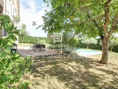 Maison, 284 m²