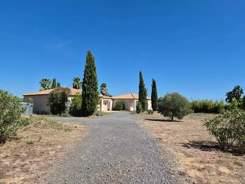 Maison, 195 m²