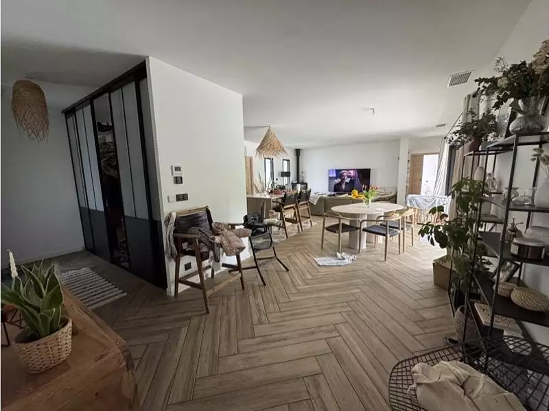 Maison, 140 m²