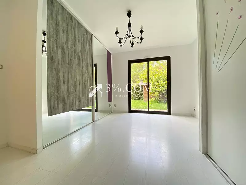 Maison, 270 m²
