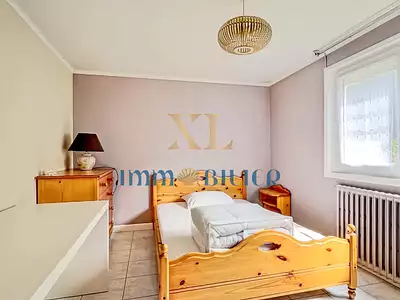 Maison, 166 m²
