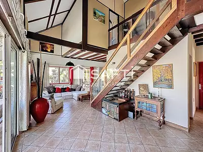 Maison, 146 m²