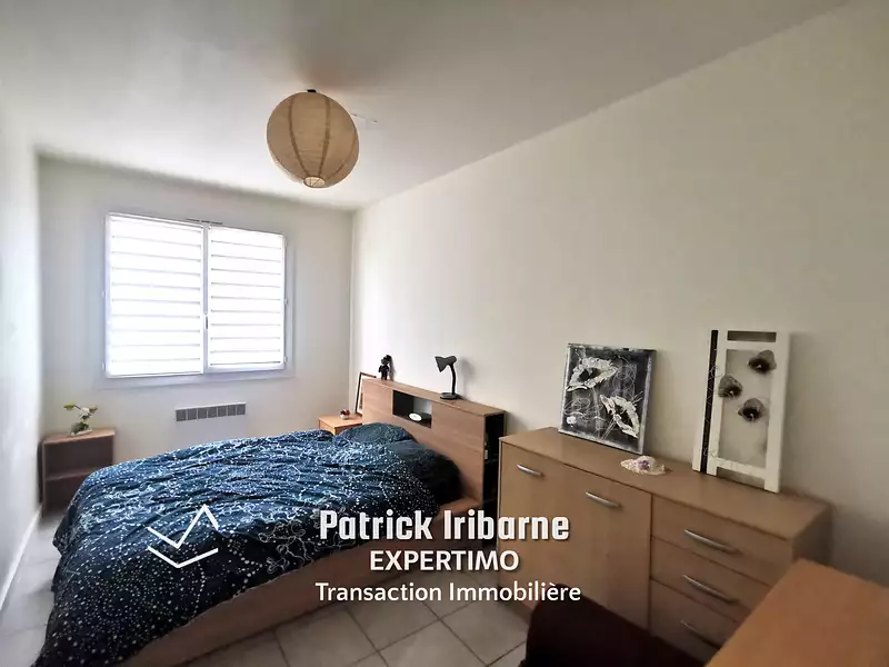 Immeuble, 200 m²