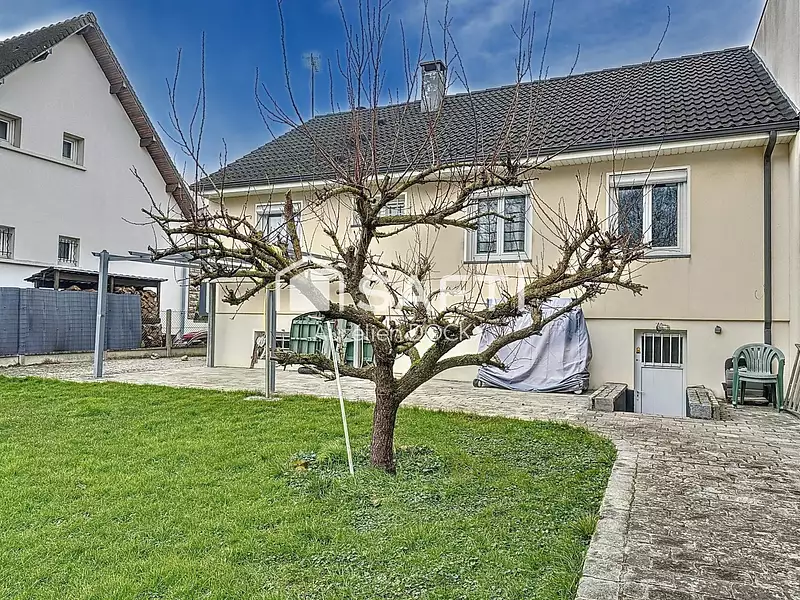 Maison, 130 m²
