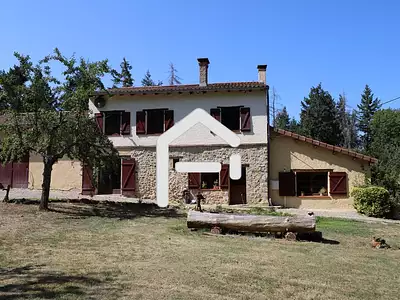Maison, 240 m²