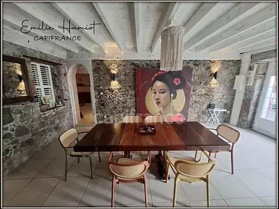 Maison, 145 m²