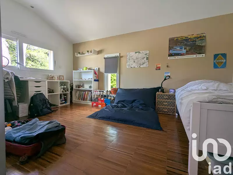 Maison, 180 m²