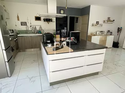 Maison, 165 m²