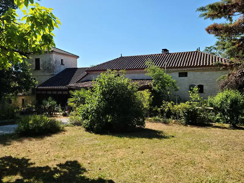 Maison, 420 m²
