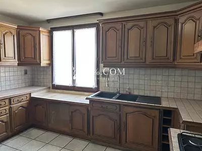 Maison, 639 m²