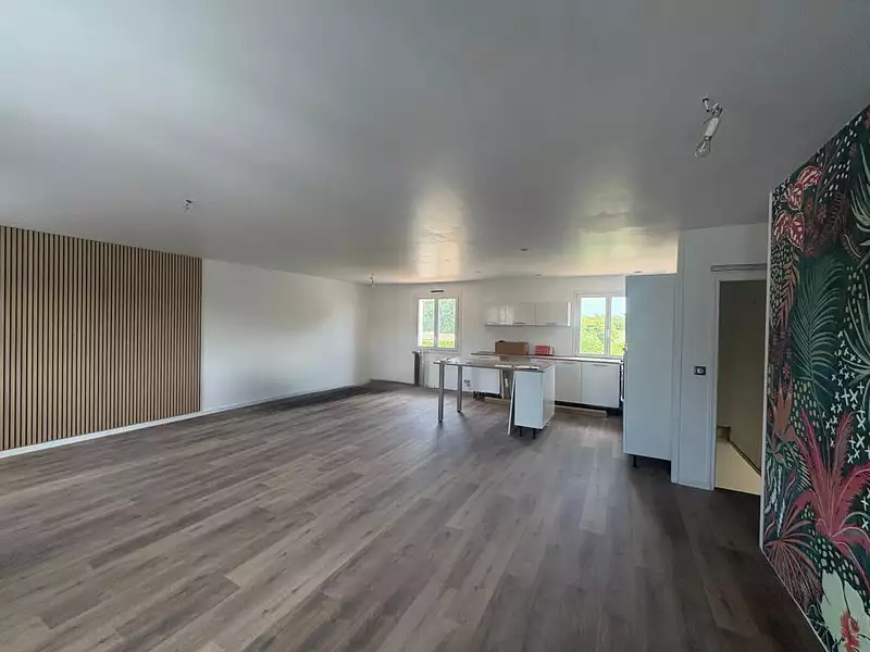 Maison, 200 m²