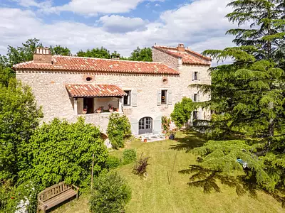 Maison, 250 m²